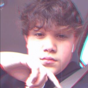 Meet your Posher, Luis